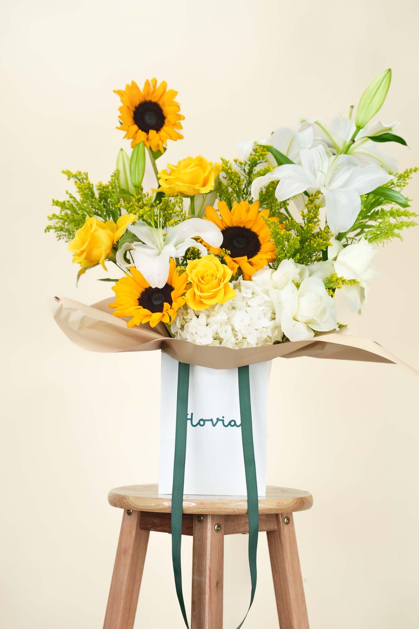 Sunshine Elegance Flower Bag