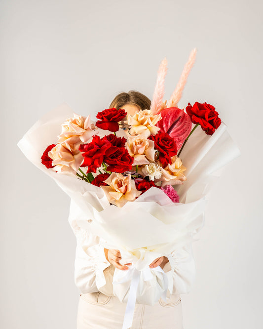 Peach magic bouquet | Flower Shop Dubai.