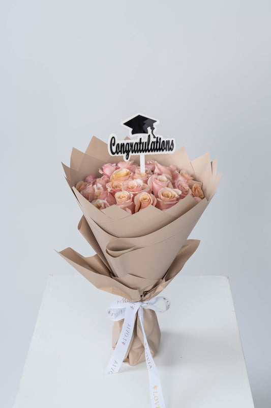 Grad-Peach Pinky Roses | Flower Shop Dubai.