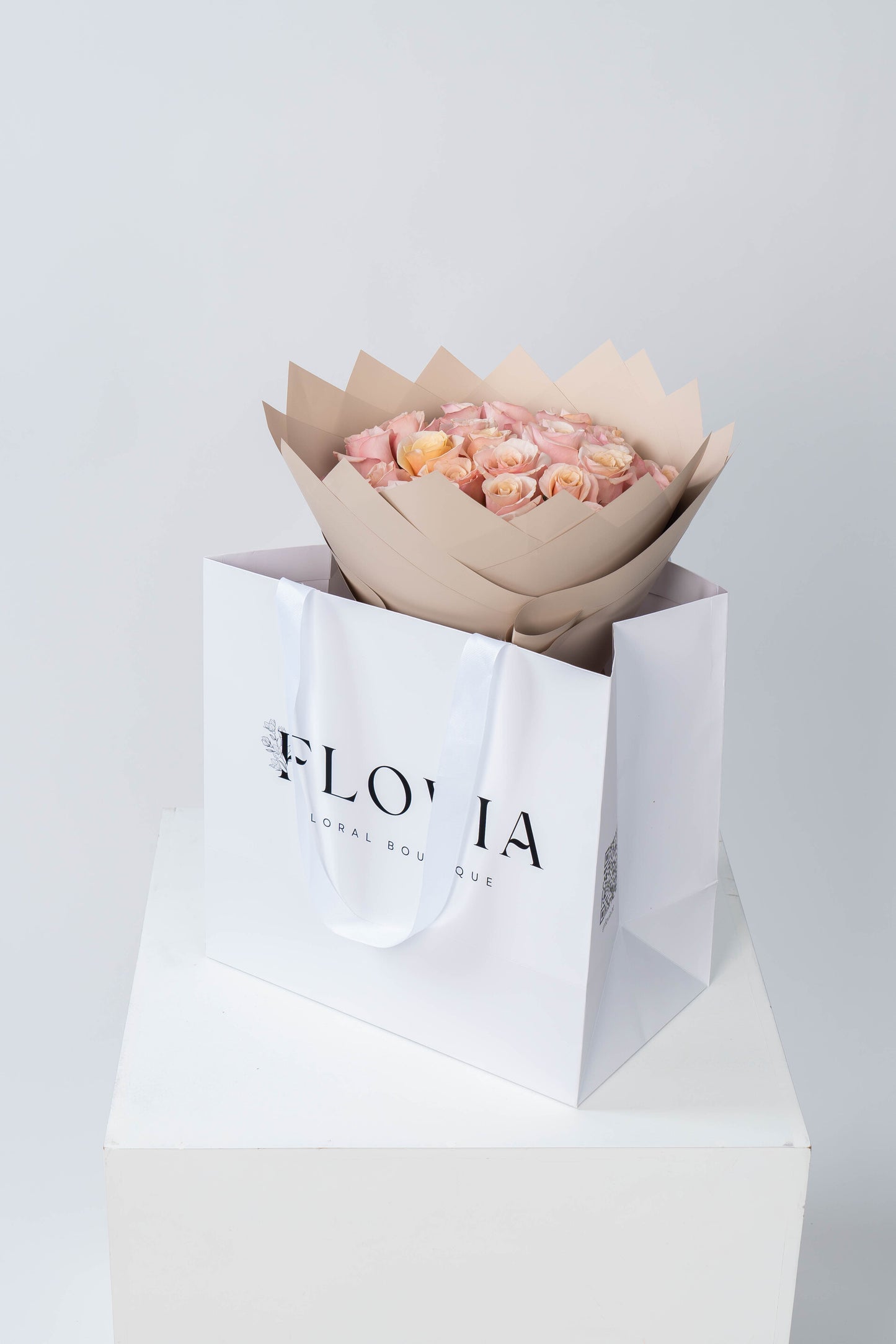 Peach Pinky Roses | Flower Shop Dubai.