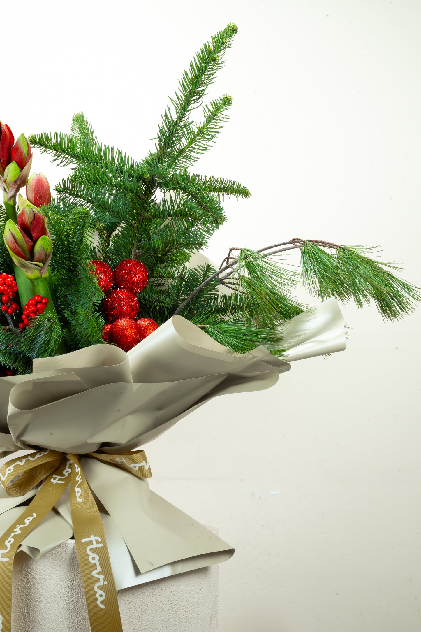 Winter Wonderland Christmas Bouquet