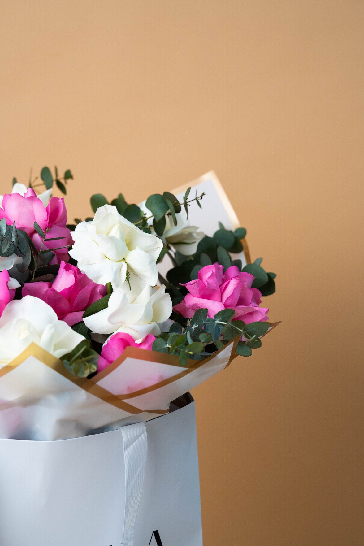 Say yes to pretty classic bouquet