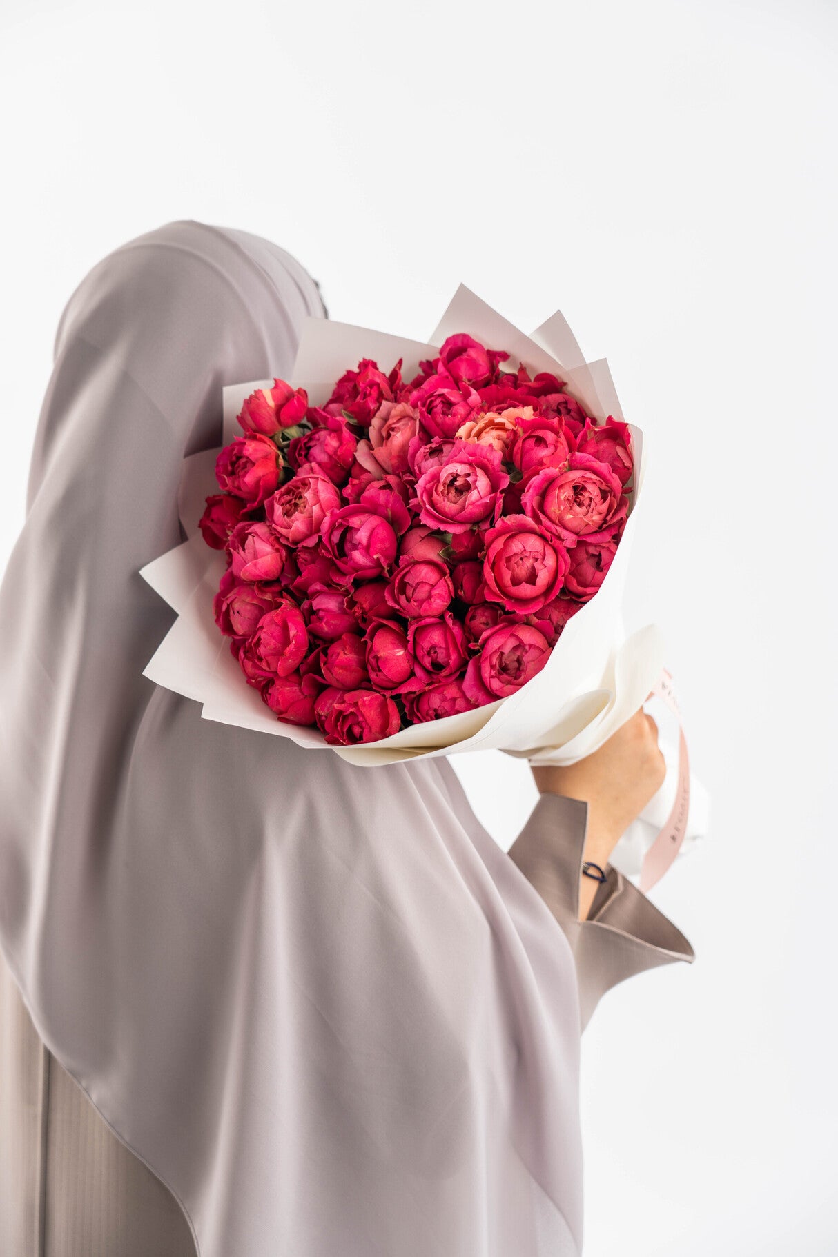 Peony Roses Bouquet | Flower Shop Dubai.