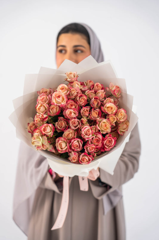 Peach Spray Roses | Flower Shop Dubai.