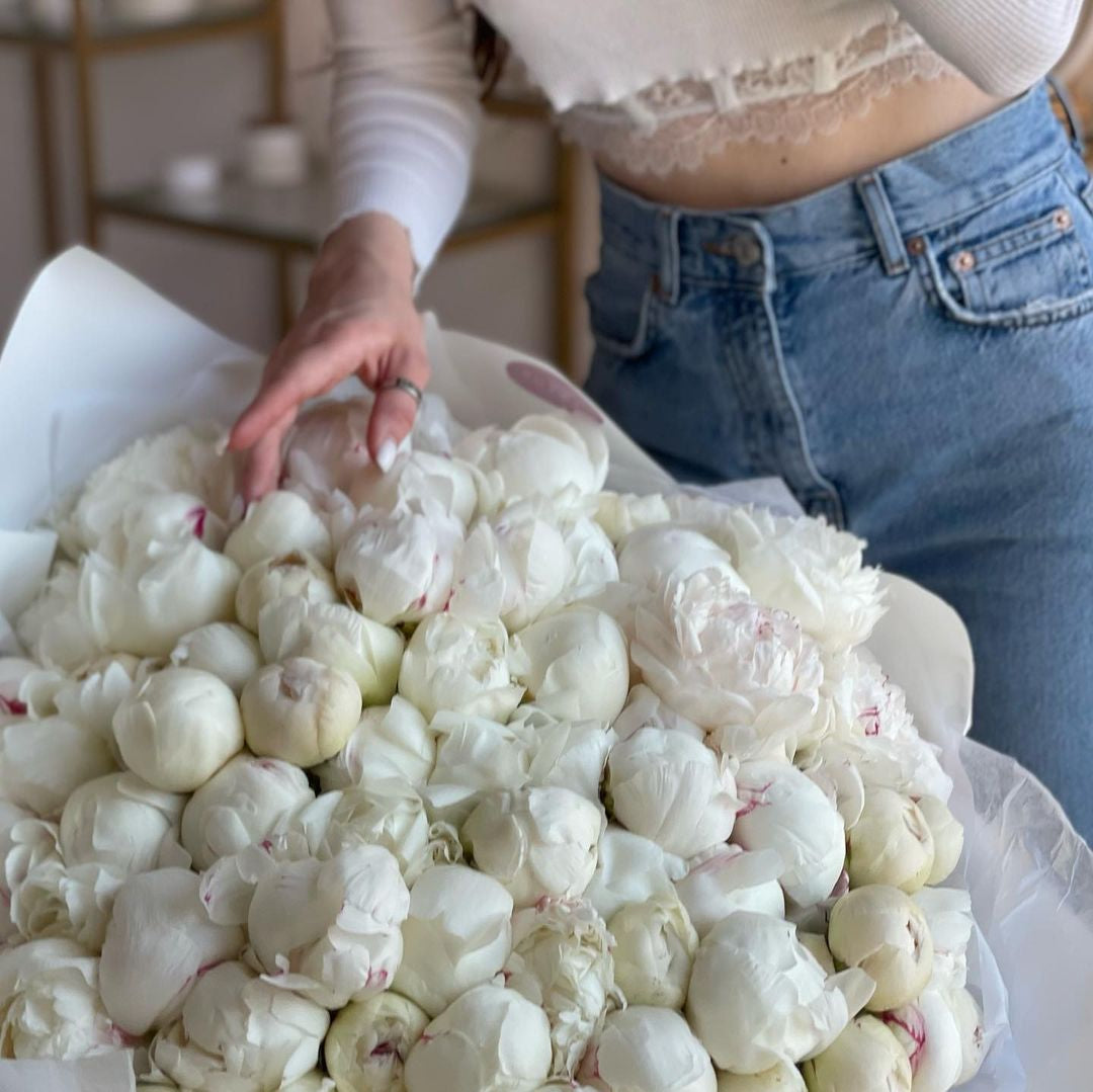 White peony bouquet; classy & elegant