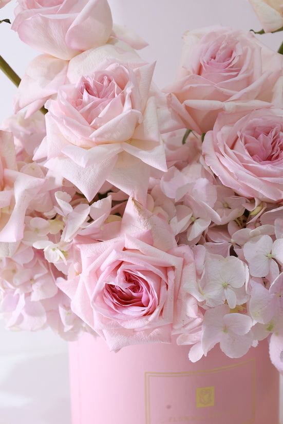 Eid Pinky Roses | Flower Shop Dubai.