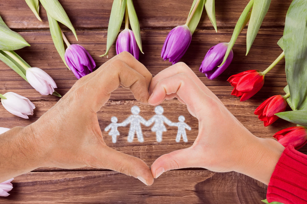 Celebrate National Parents' Day 2025 in Dubai with flowers and a premium dinner.