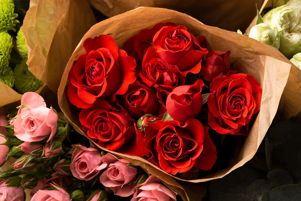 Top 10 Occasions to Gift a Red Flower Bouquet