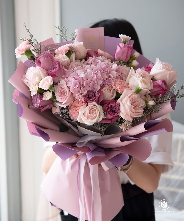 How to Choose the Perfect Mother’s Day Flowers in Dubai