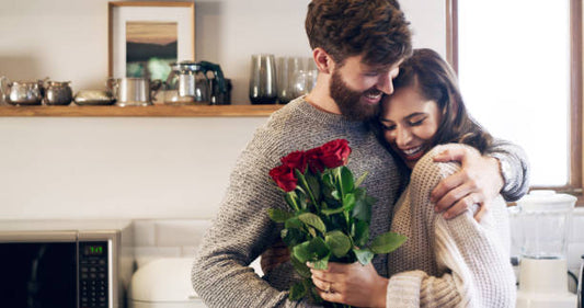 Which Valentine Flowers Are Best for Romantic Gifting?