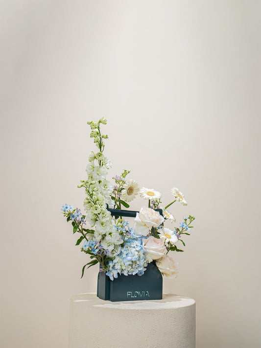 Blue Breeze Basket