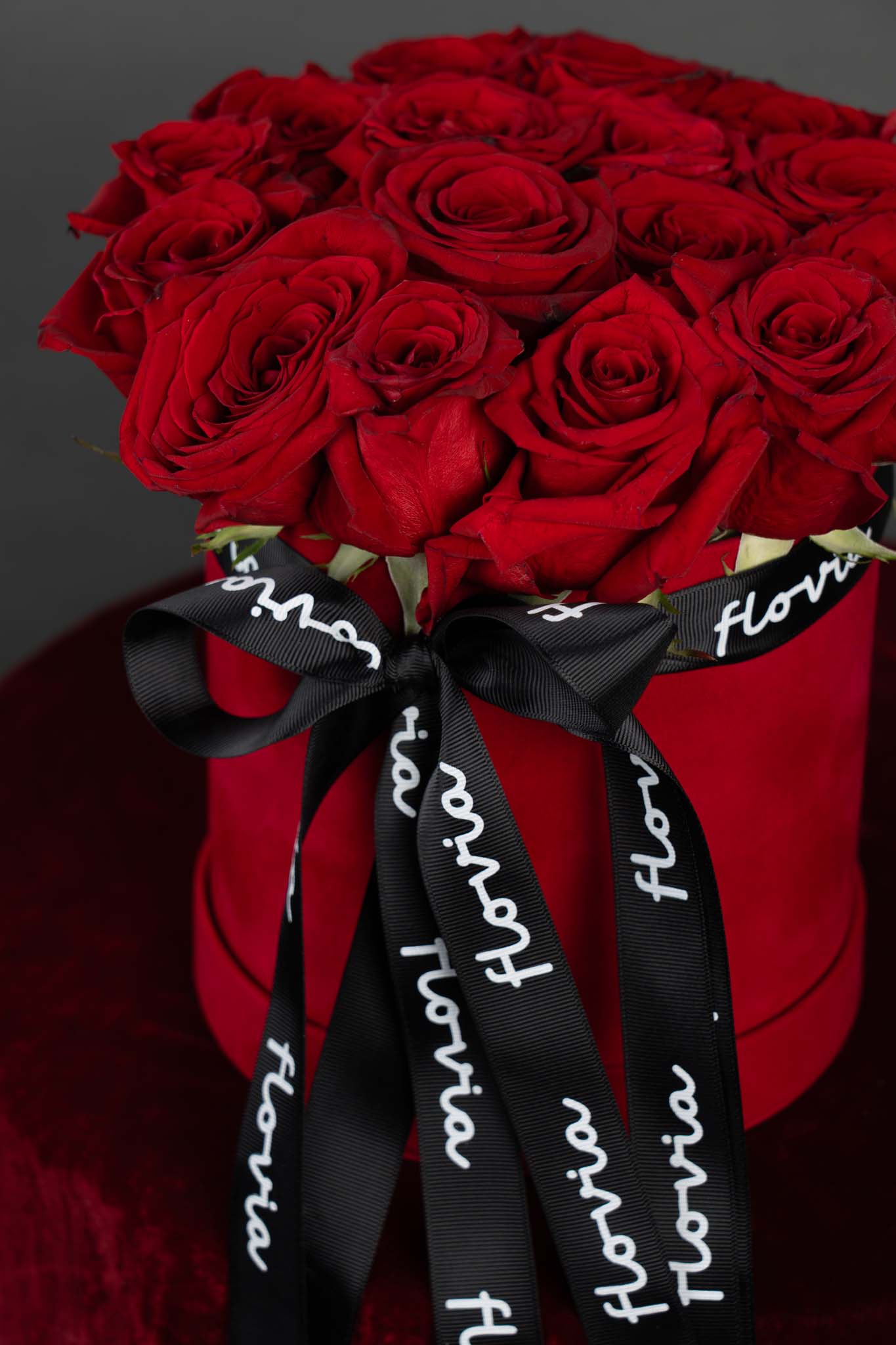 Royal Red Rose Hatbox