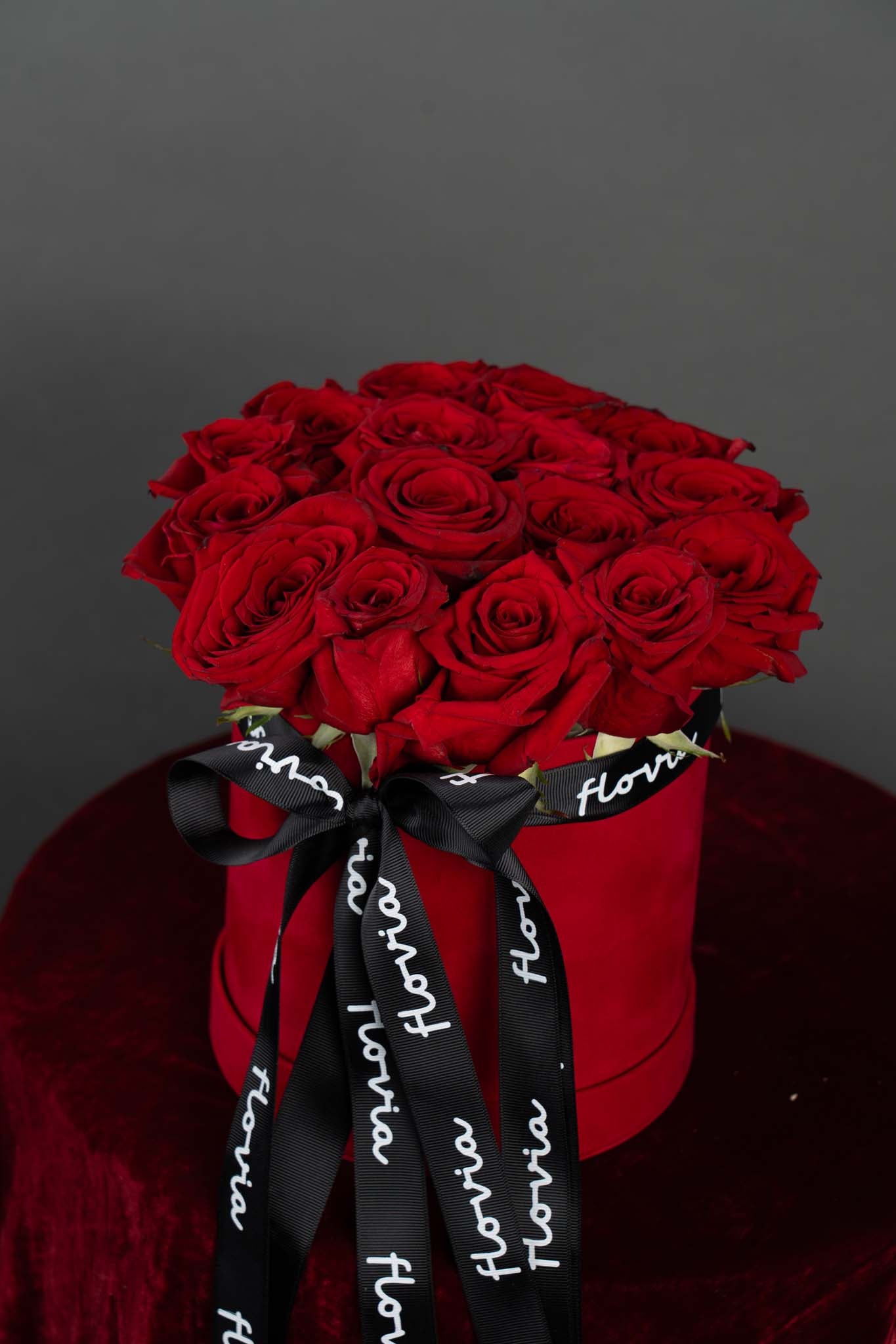 Royal Red Rose Hatbox