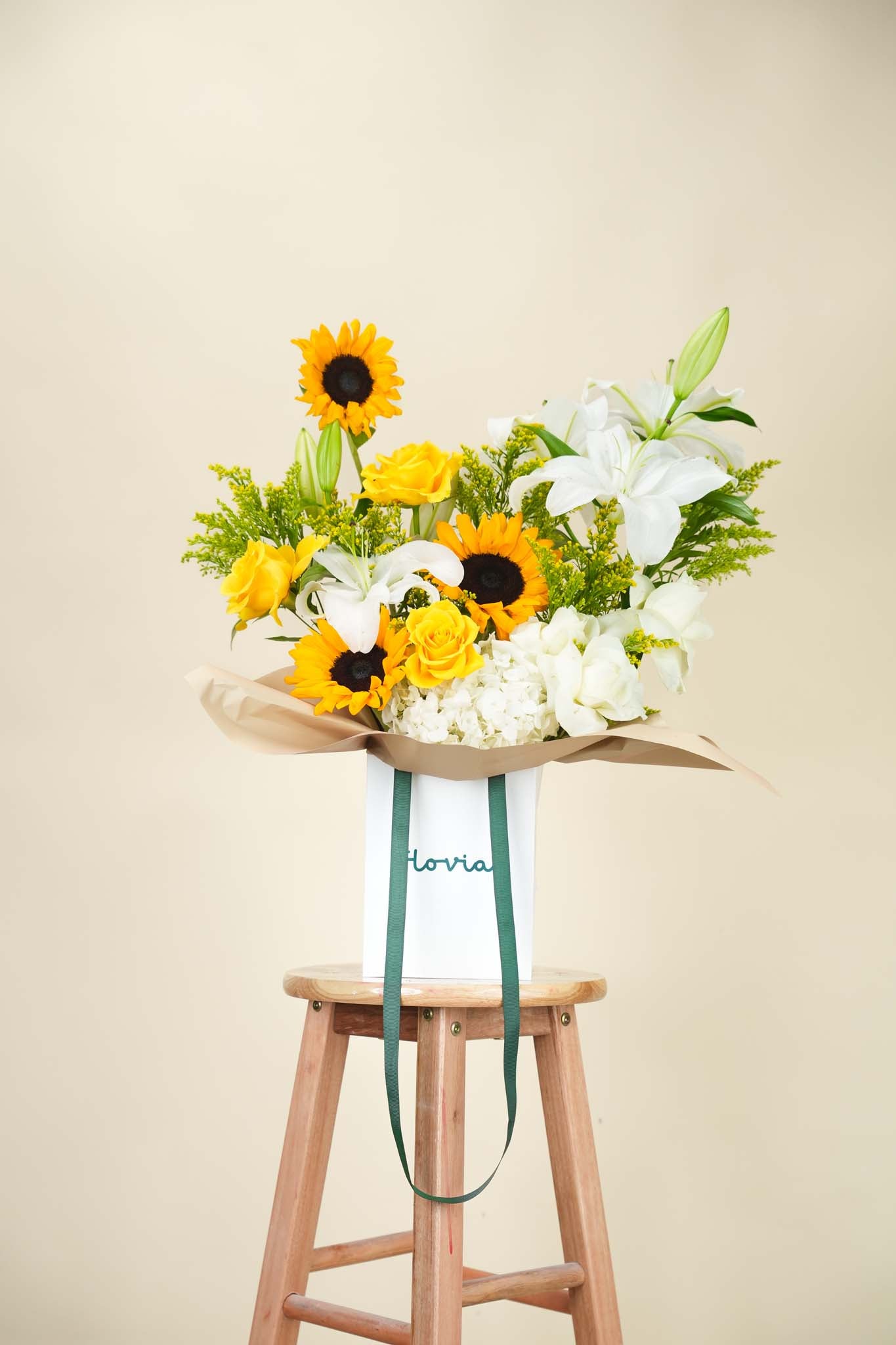 Sunshine Elegance Flower Bag