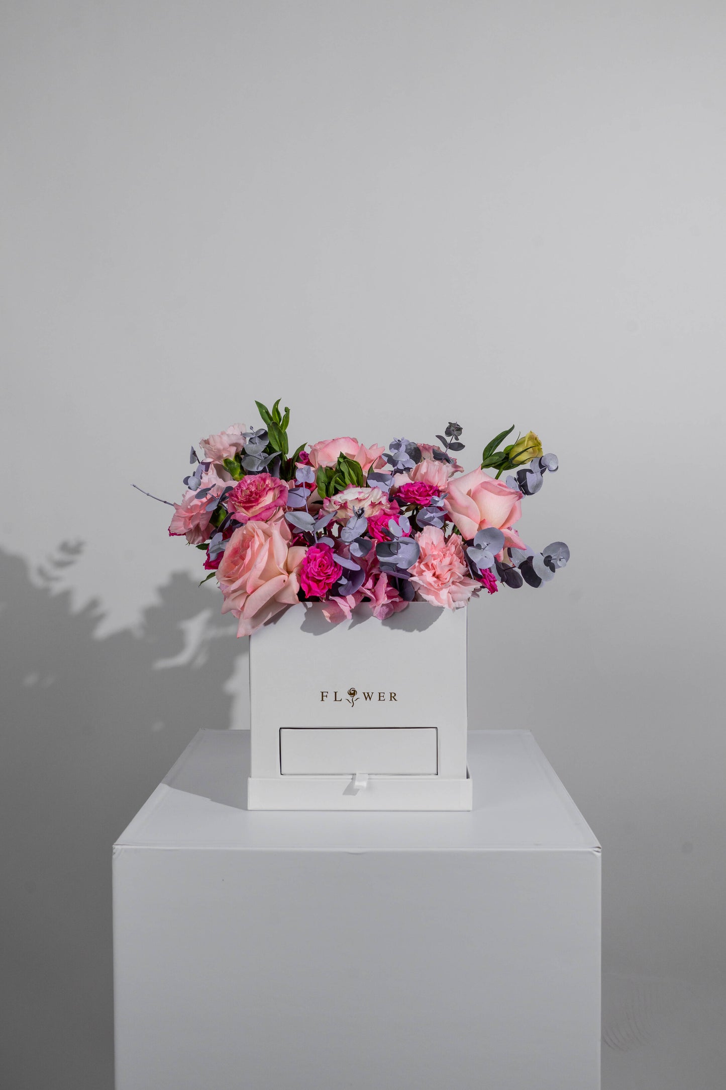 Mixed Flowers Box | Flower Shop Dubai.