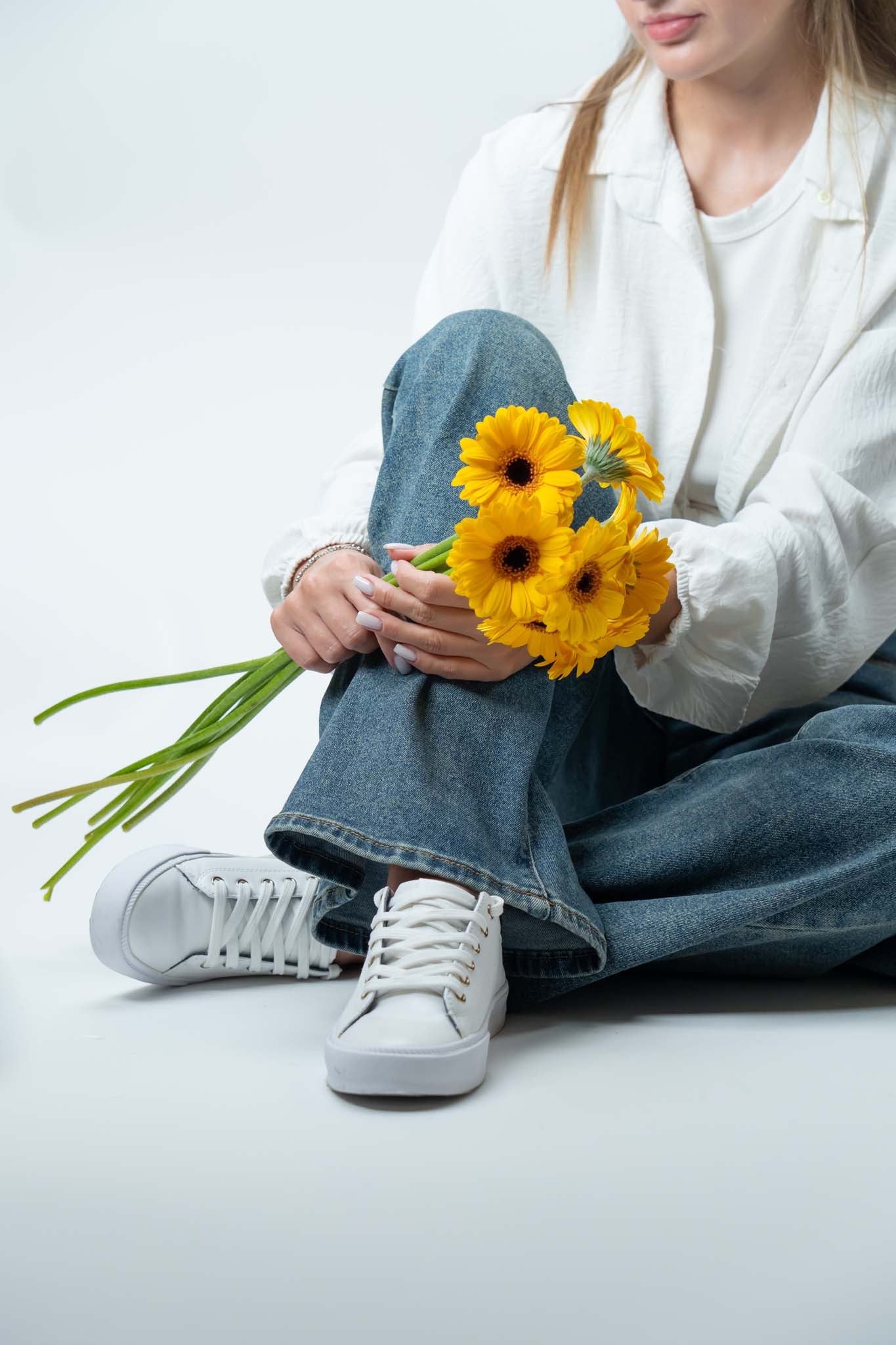 Sunny Yellow Gerbera Bouquet