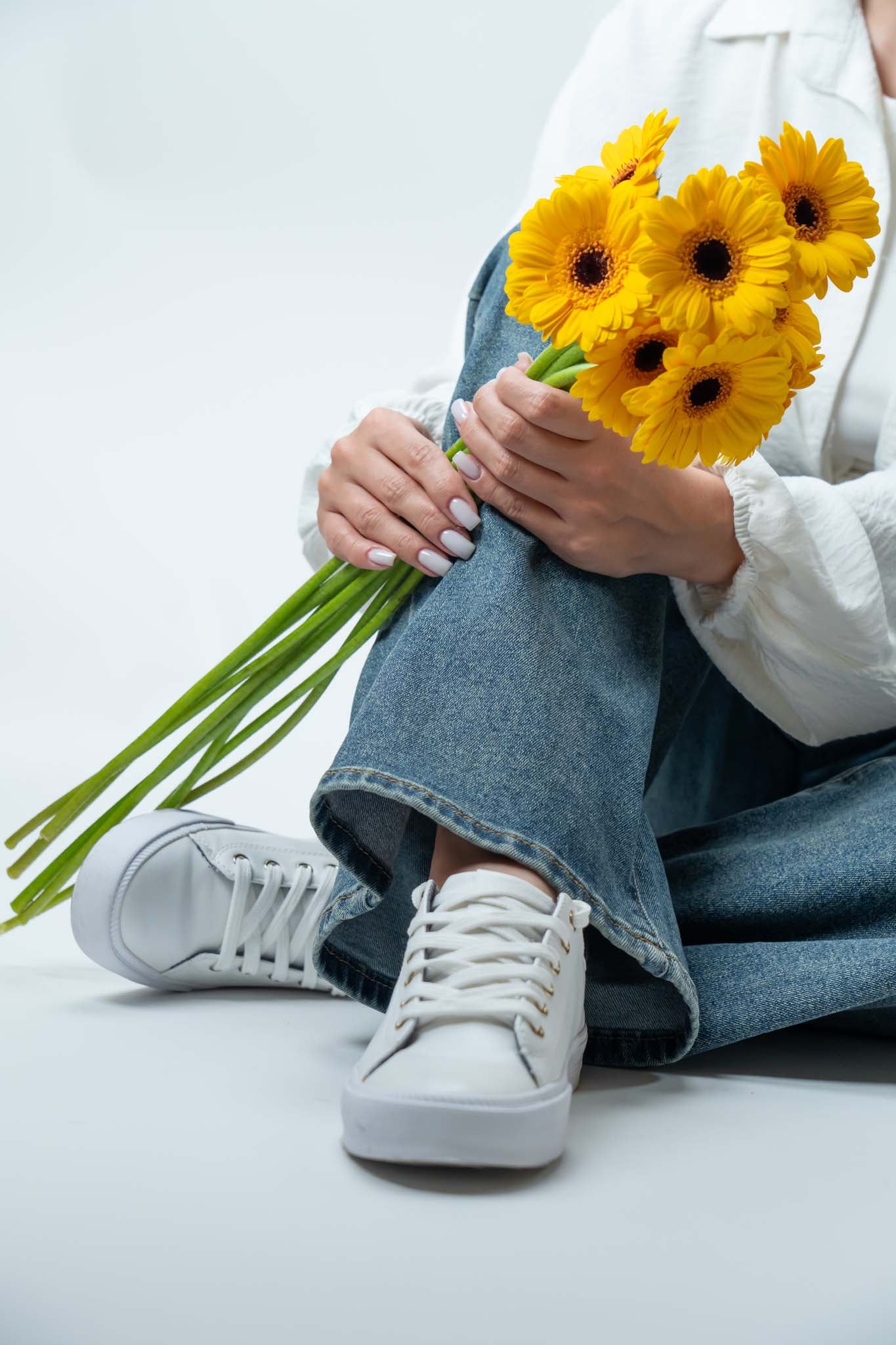 Sunny Yellow Gerbera Bouquet