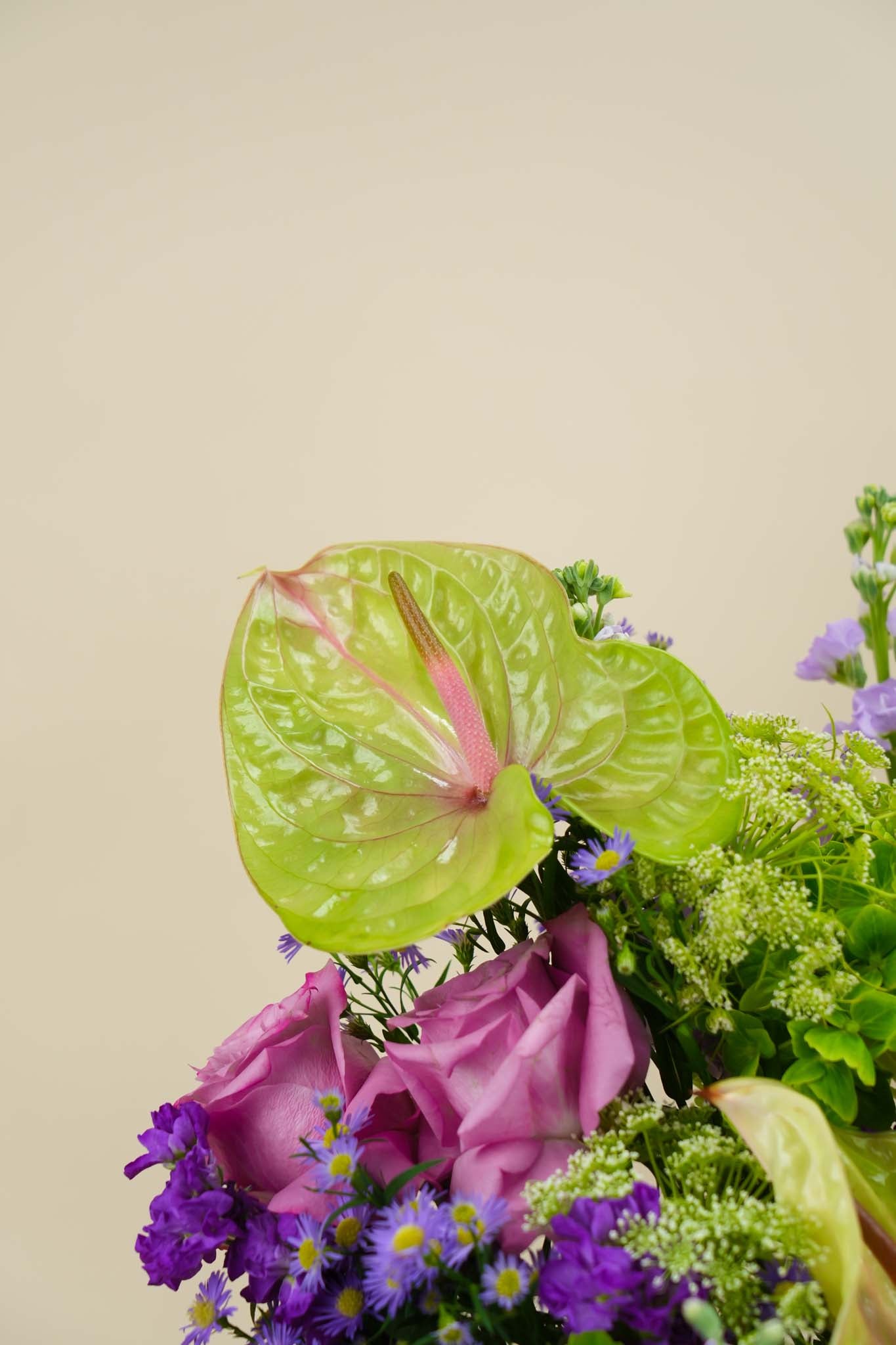 Elegant Garden Bloom Bag
