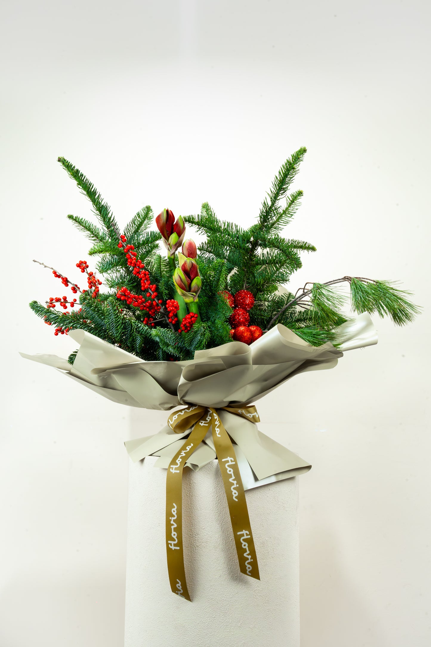 Winter Wonderland Christmas Bouquet