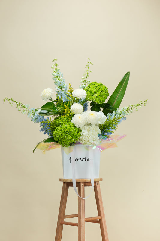 Hydrangea Whisper Floral Bag
