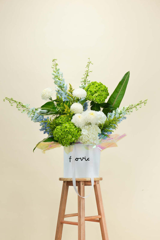 Hydrangea Whisper Floral Bag