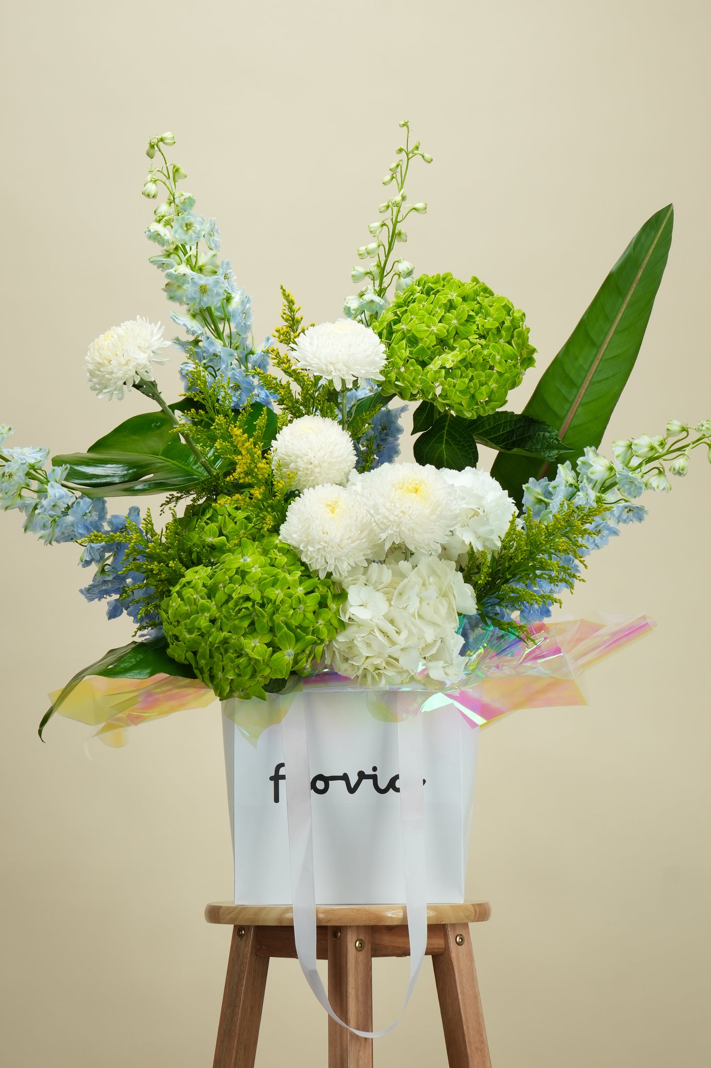 Hydrangea Whisper Floral Bag