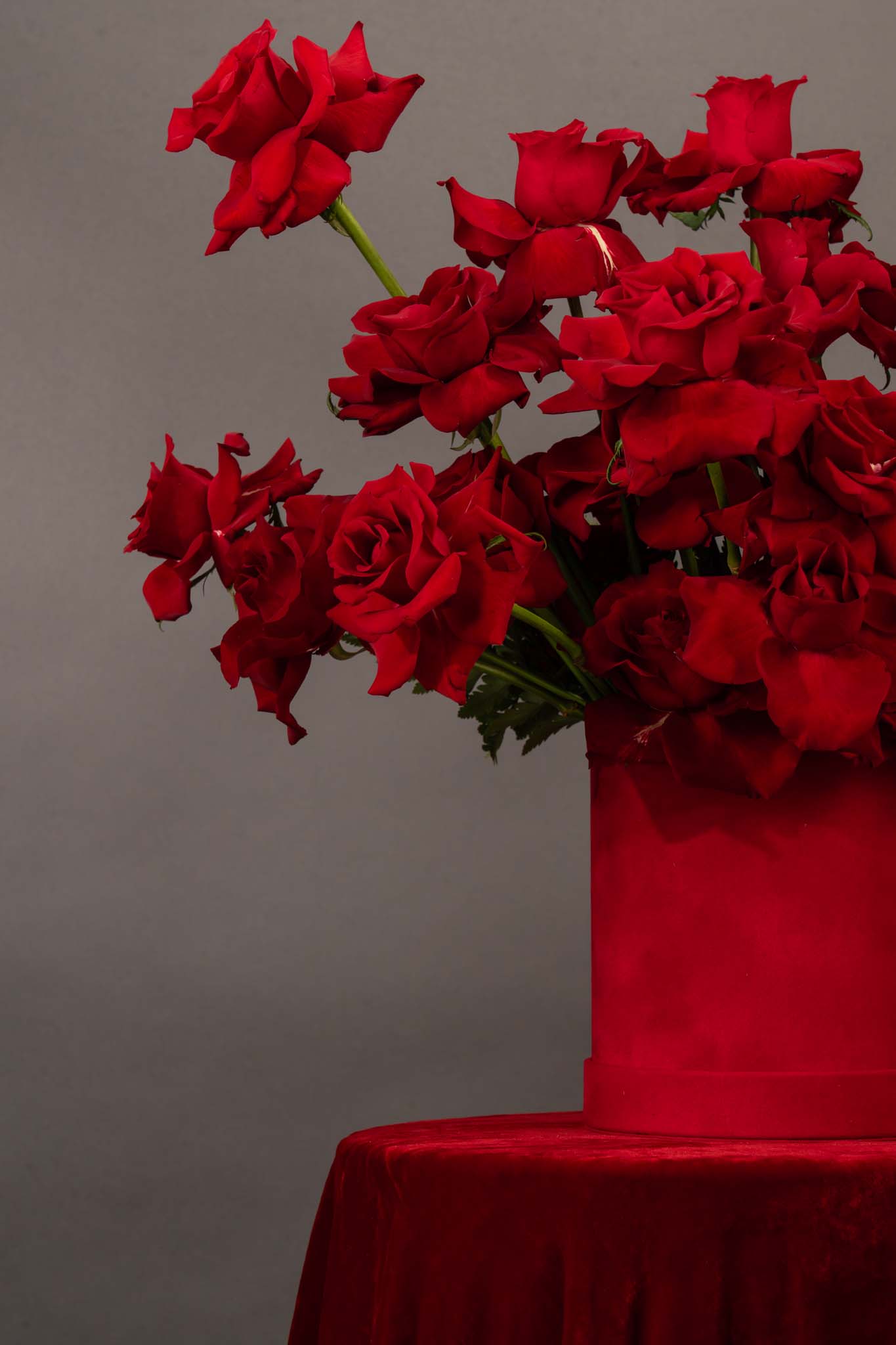 Mini Scarlet Love Rose Box