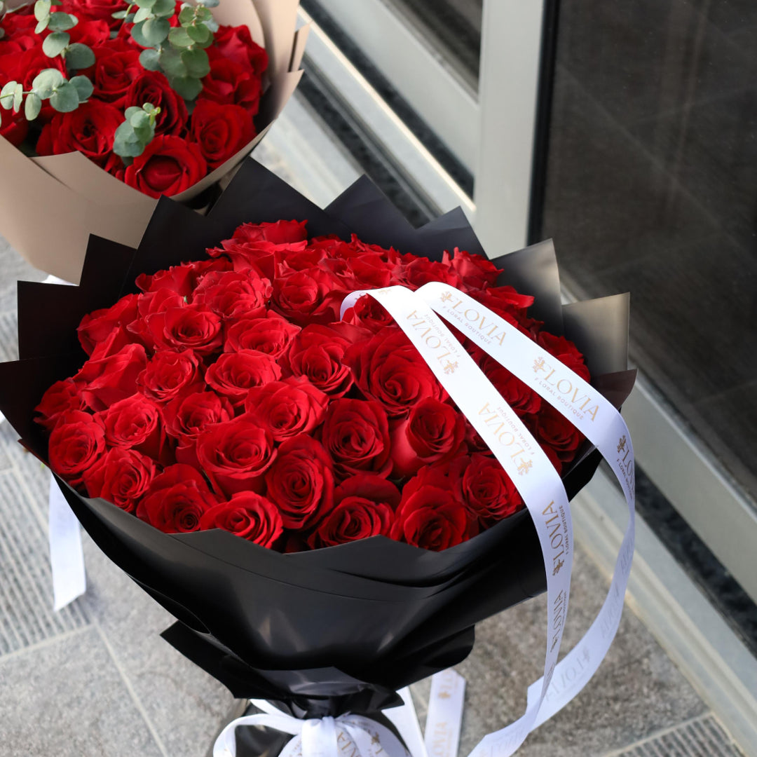 vase.webp__PID:9bc72fdd-523e-4fdf-8dbb-a1ad22dc9b18